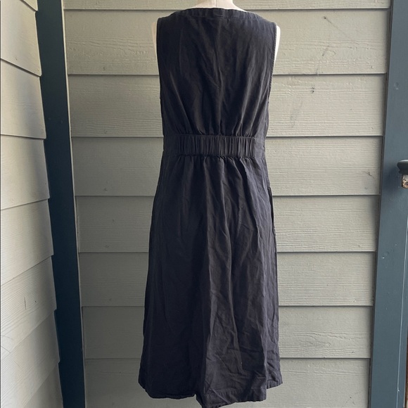 pact - Black Sleeveless Dress - Picture 2 of 5